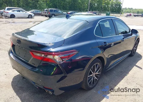 2021 Toyota Camry Se z USA, uszkodzony, nr VIN 4T1S11AK1MU513327
